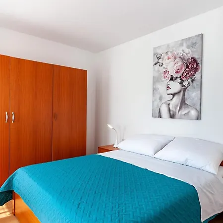 Nona Andrejka - Elegance&comfort Appartamento Drivenik